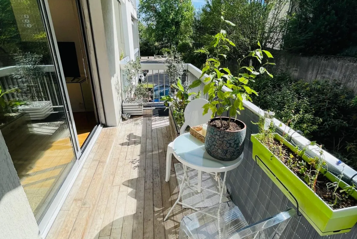 À vendre : Appartement T3 contemporain 75 m² à Grenoble 