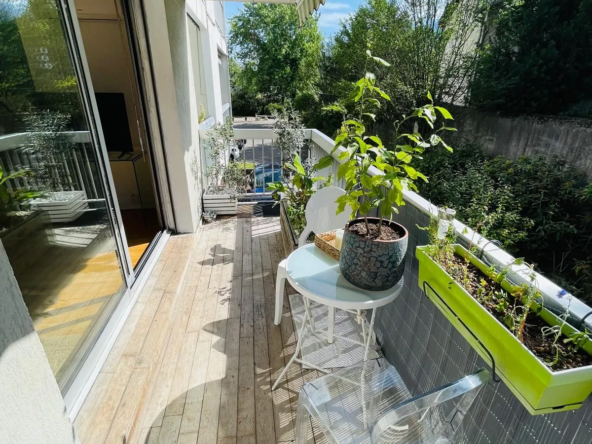 À vendre : Appartement T3 contemporain 75 m² à Grenoble