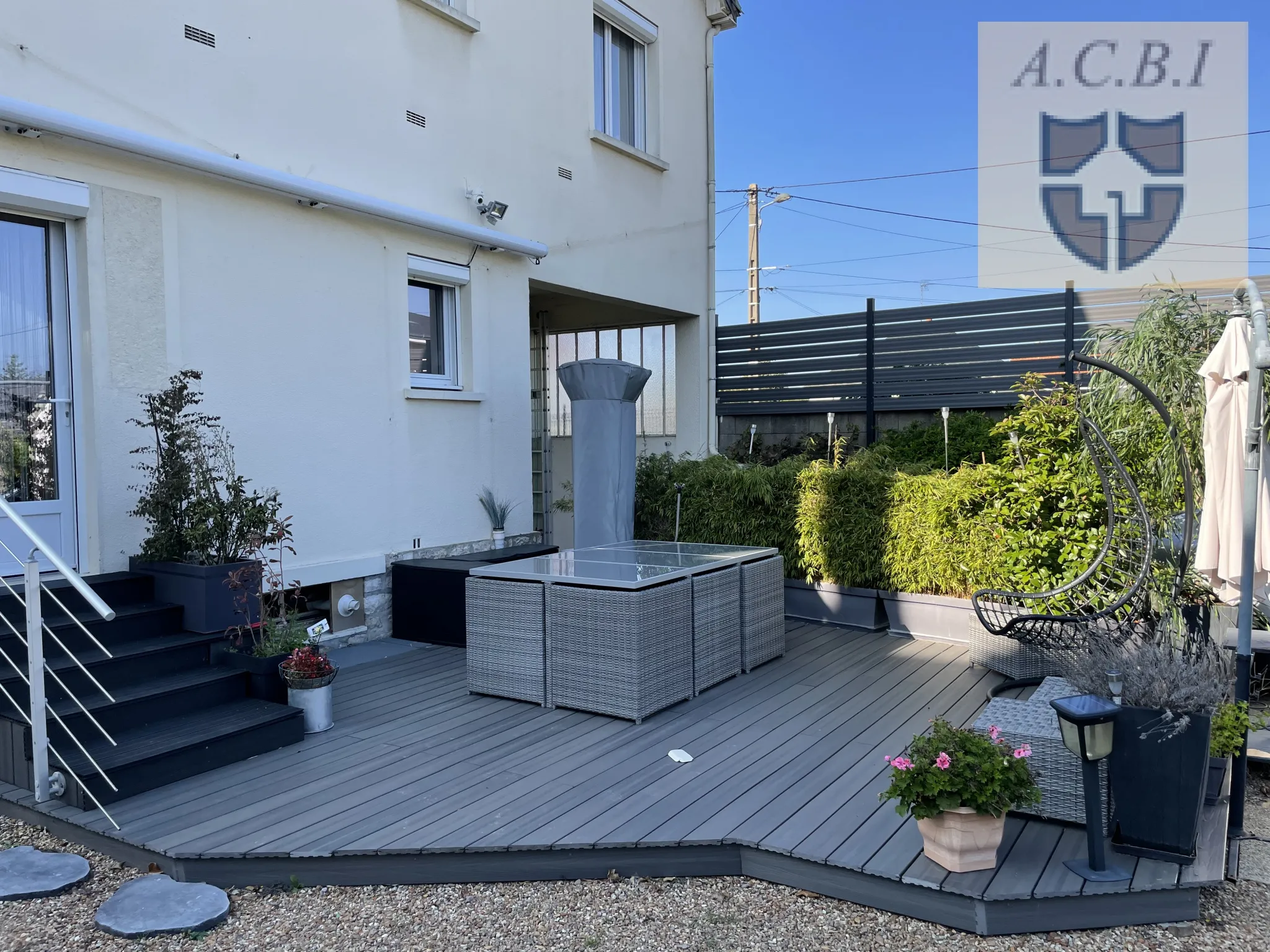 Maison spacieuse à Vendôme, proche du centre-ville avec jardin clos 