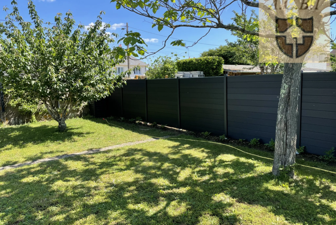 Maison spacieuse à Vendôme, proche du centre-ville avec jardin clos 