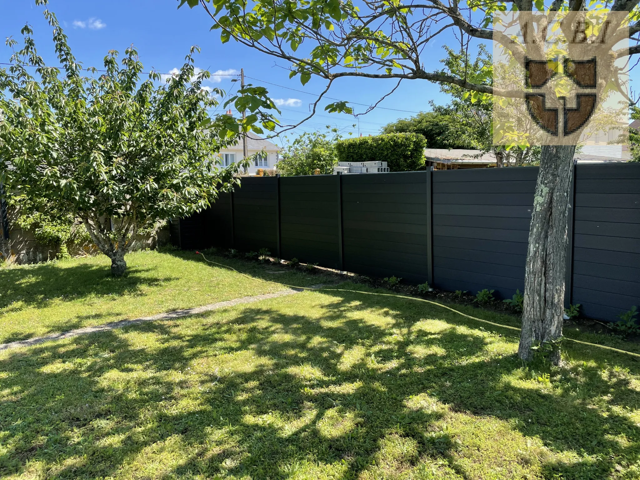 Maison spacieuse à Vendôme, proche du centre-ville avec jardin clos 