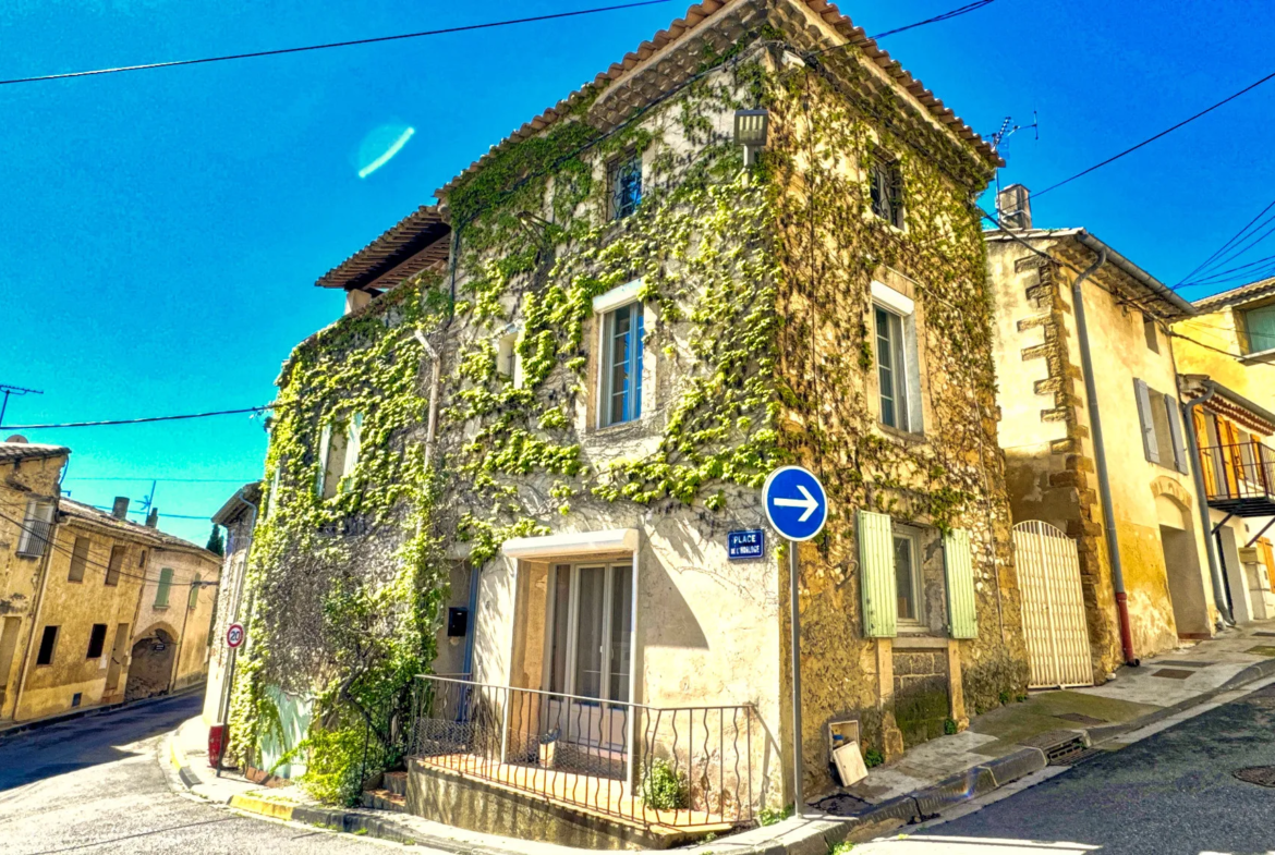 Maison de Village à Vedène - 130 m² avec Terrasse 