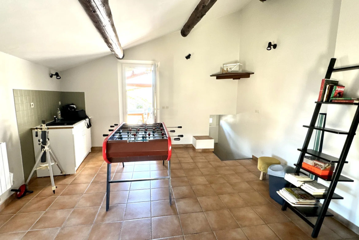 Maison de Village à Vedène - 130 m² avec Terrasse 