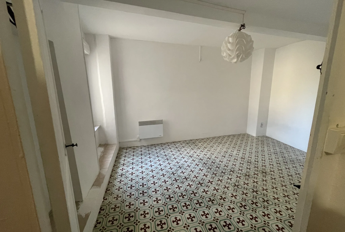 Maison de village à vendre à Tourouzelle pour 57 500 € HAI 