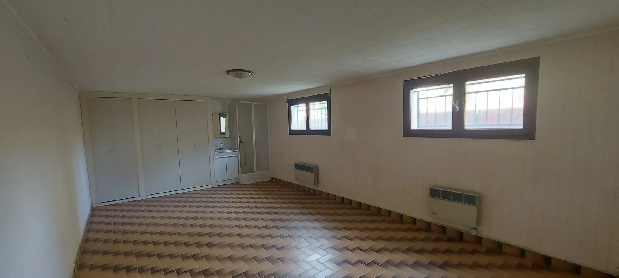 À vendre : Maison lumineuse de 120 m² à Pont-Évêque 