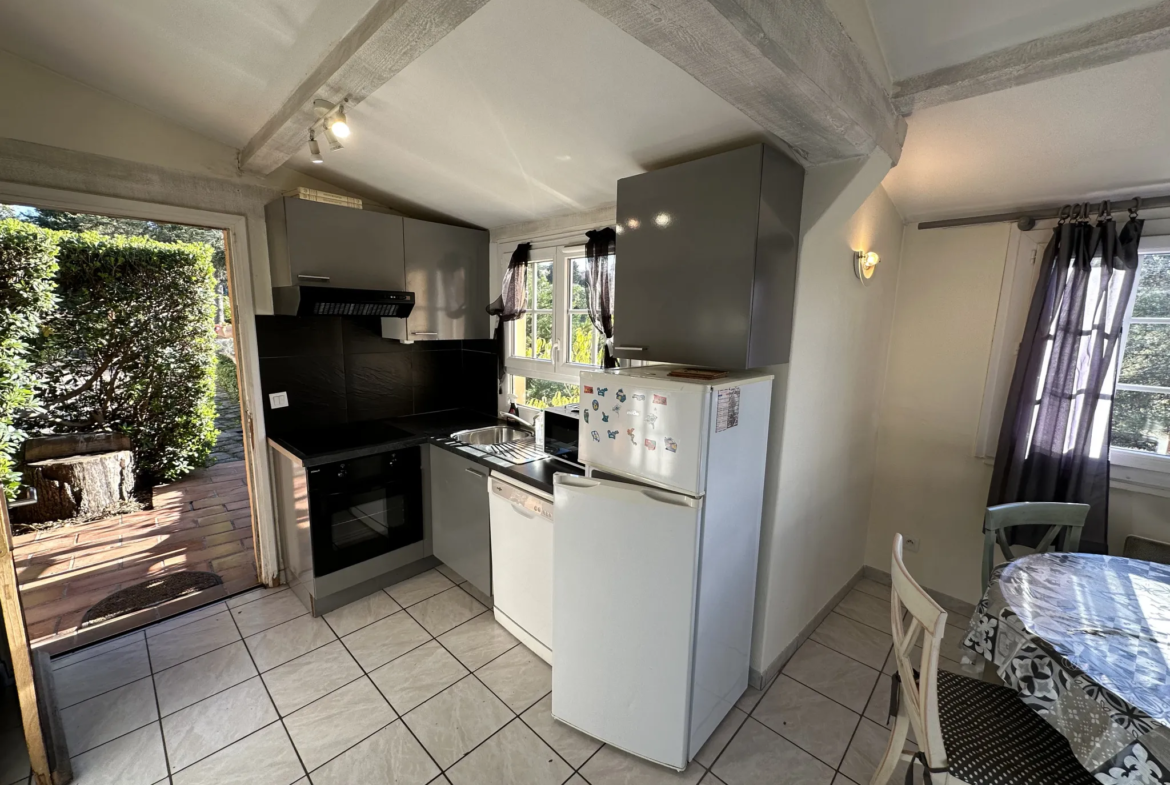 Appartement 2 pièces de 38 m² à vendre à Grasse Sainte-Anne 