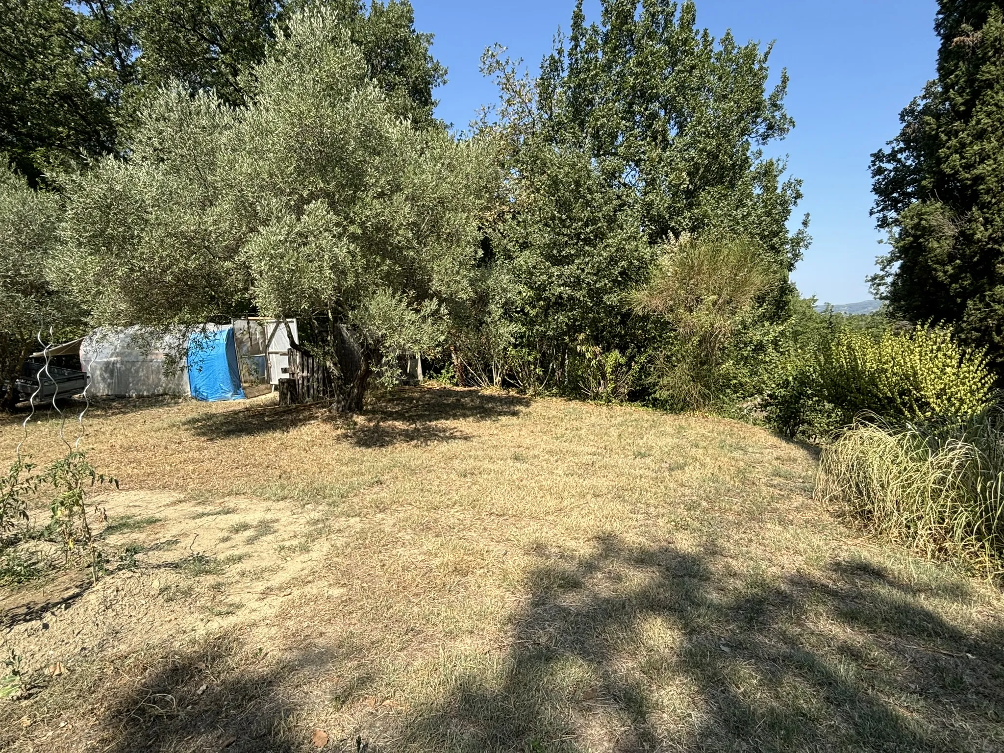 Maison de campagne avec possibilité de 2 logements à Crestet 