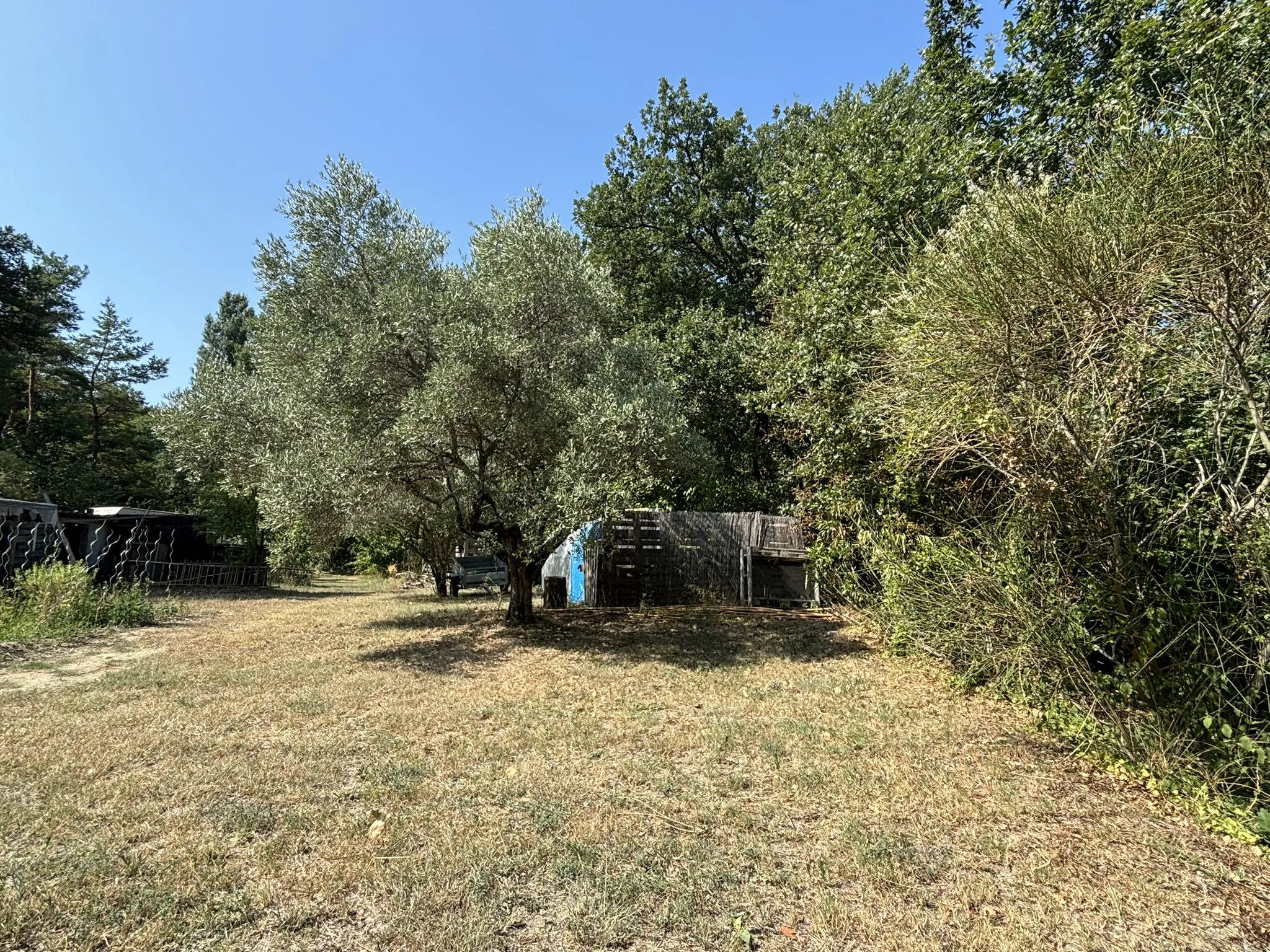 Maison de campagne avec possibilité de 2 logements à Crestet 