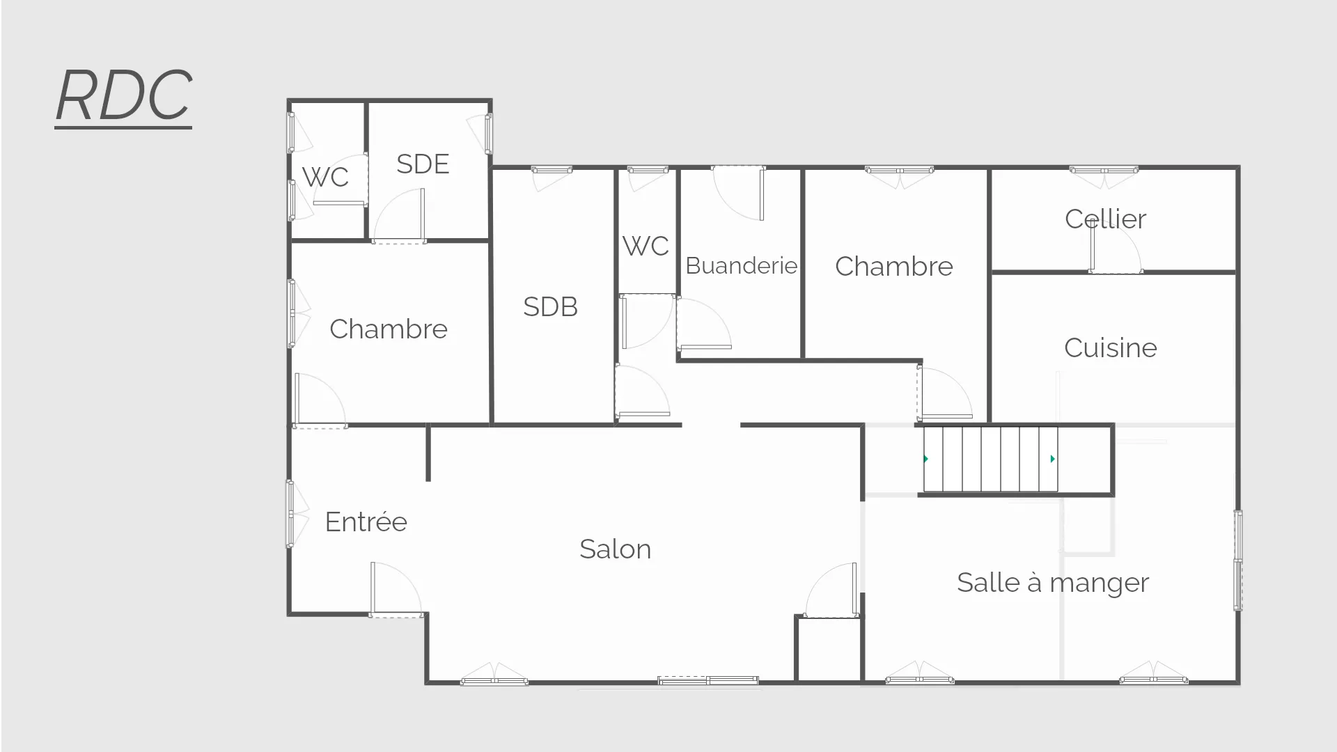 Maison confortable avec 5 chambres et jardin à La Clisse 