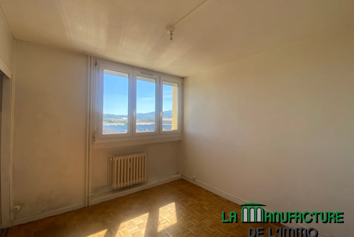 À vendre : Appartement F3 traversant avec Balcons à Saint-Étienne 