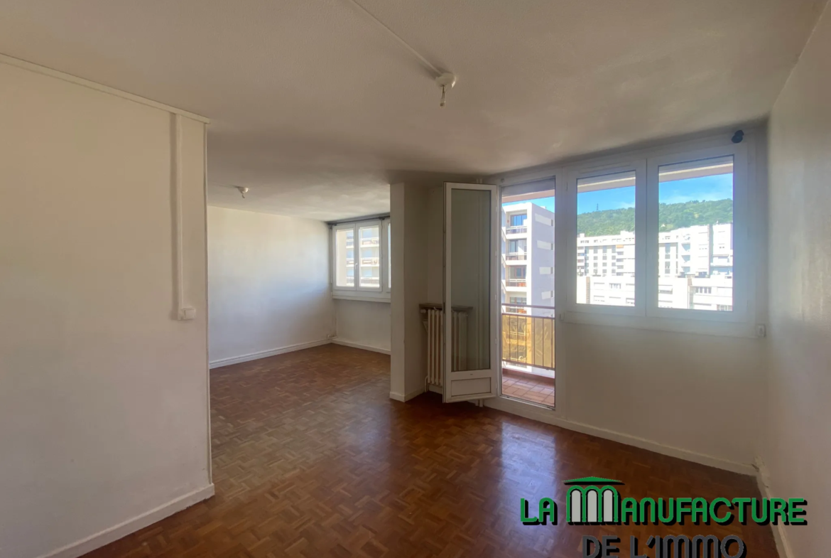 À vendre : Appartement F3 traversant avec Balcons à Saint-Étienne 