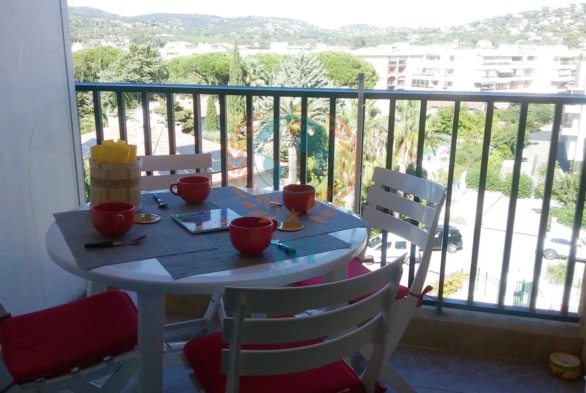 Studio + cabine avec terrasse dans une résidence sécurisée à Sainte Maxime 