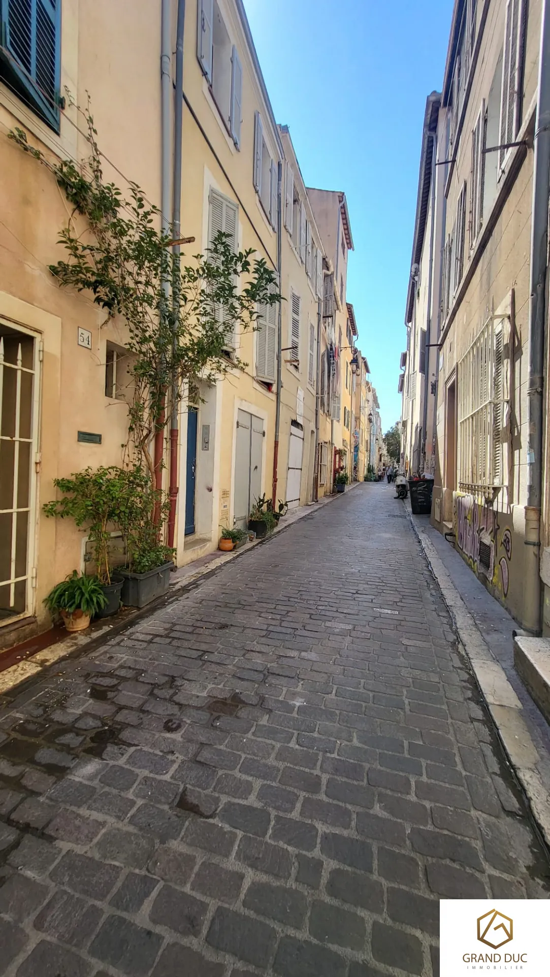 À vendre : studio de 34 m² dans le quartier le Panier à Marseille 