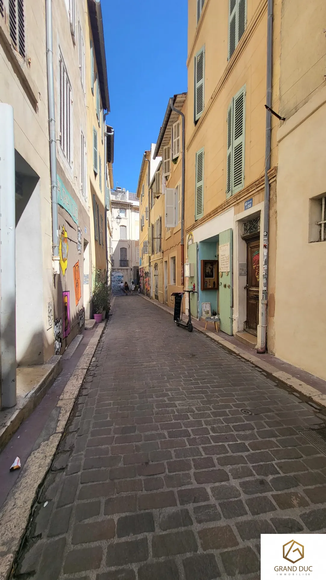 À vendre : studio de 34 m² dans le quartier le Panier à Marseille 