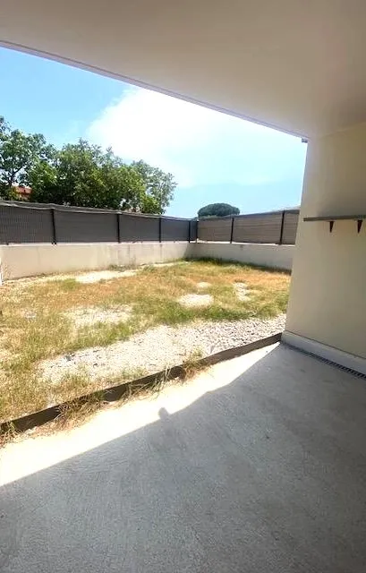 A VENDRE - Appartement T3 avec jardin et parking à Perpignan 