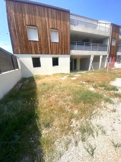 A VENDRE - Appartement T3 avec jardin et parking à Perpignan 