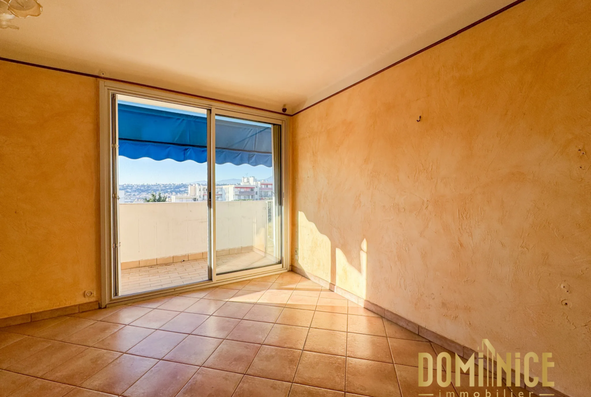 À vendre : Appartement T4 de 70 m2 à Nice Ouest avec balcon et garage 