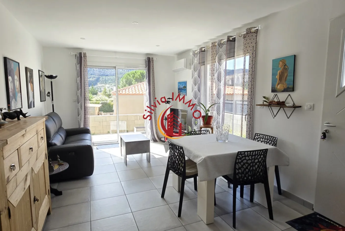 À vendre : Villa de plain-pied 3 faces sur 280 m² à Tautavel 