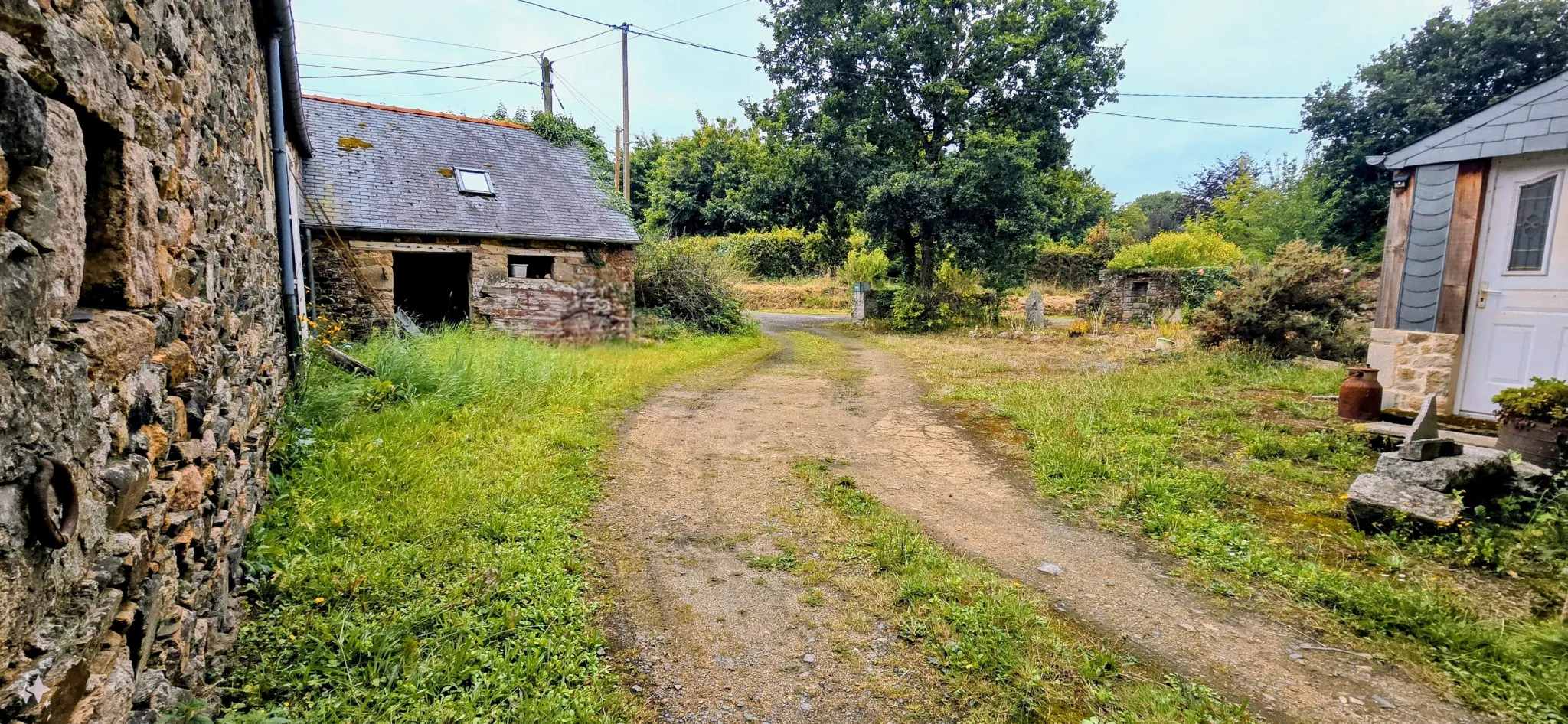 Maison de famille en pierre à vendre à Plouha, Côtes-d'Armor 