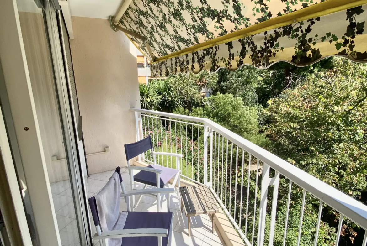 T2 de 54 m² avec Terrasses à Cannes Petit Juas - 89 999 € 