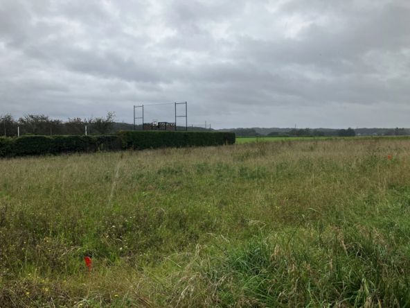 Terrain constructible de 530 m2 à Chaufour-lès-Bonnières à vendre