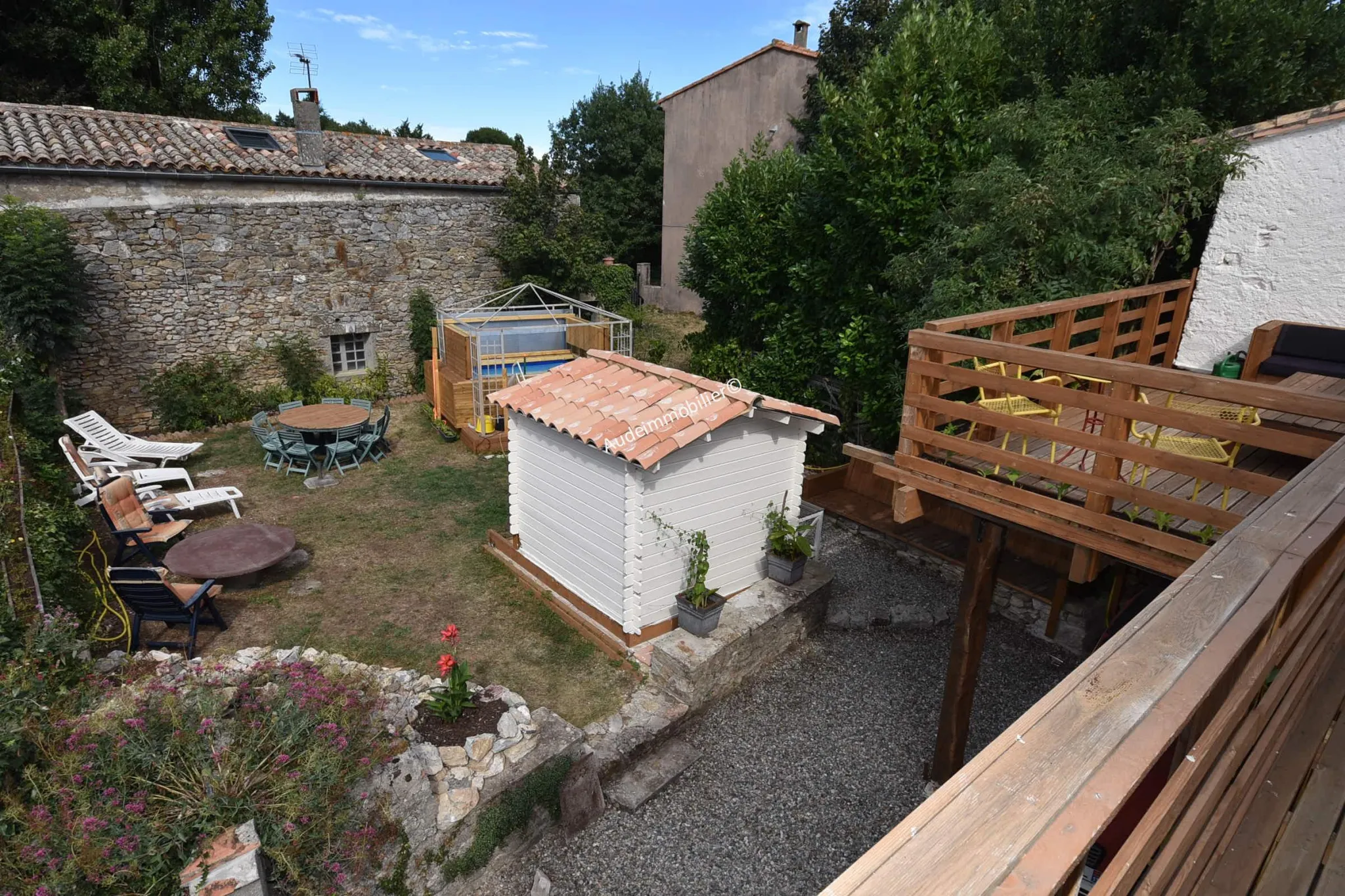 Maison de village rénovée avec jardin à Montjoi 