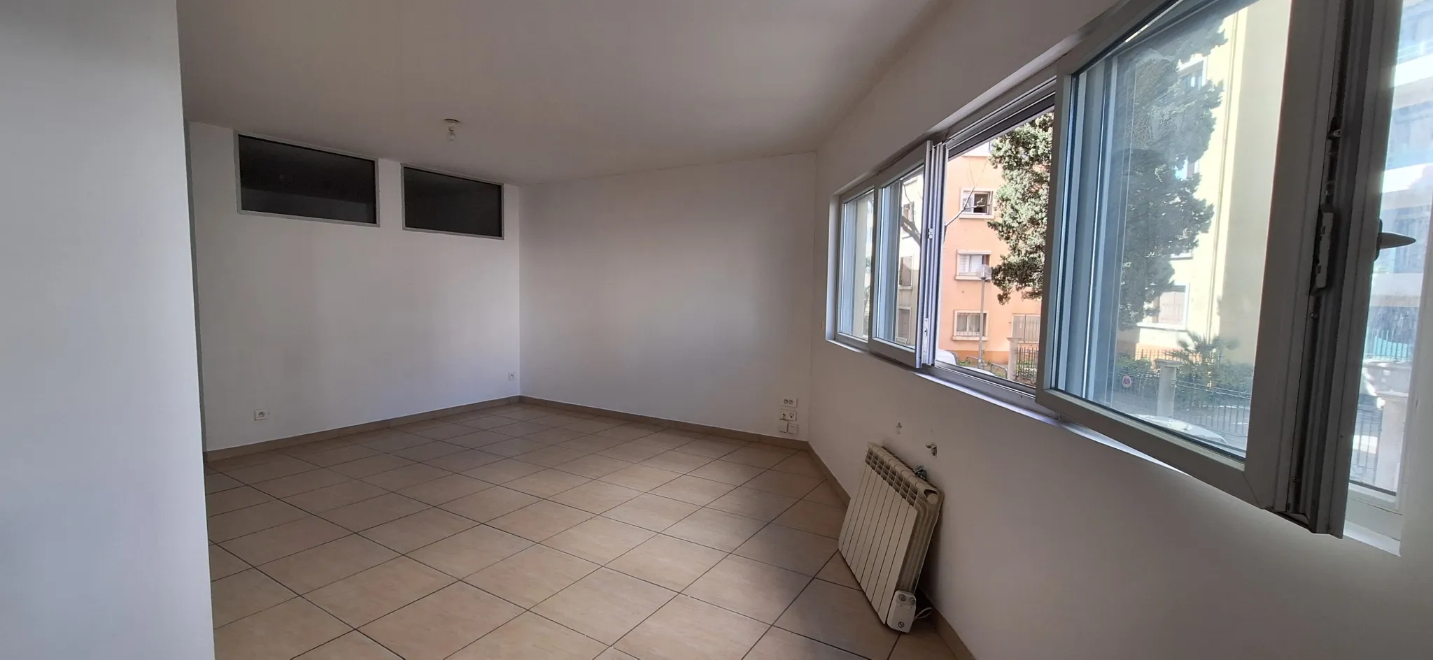 Appartement T2 à vendre secteur Saint-Roch, Toulon - 44 m² 