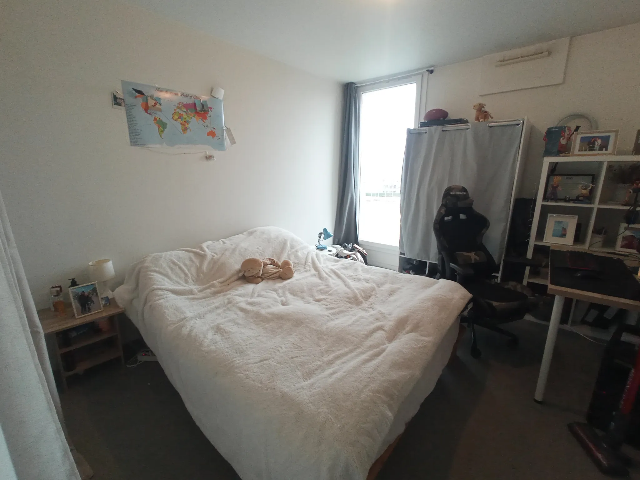 À vendre : Appartement 2 pièces lumineux avec terrasse à Cergy 