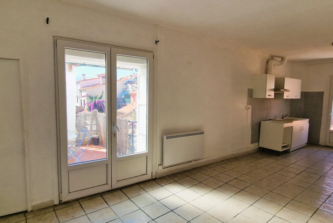 Immeuble avec 2 Appartements T2 à Vendre à Le Boulou - 160 000 EUR 