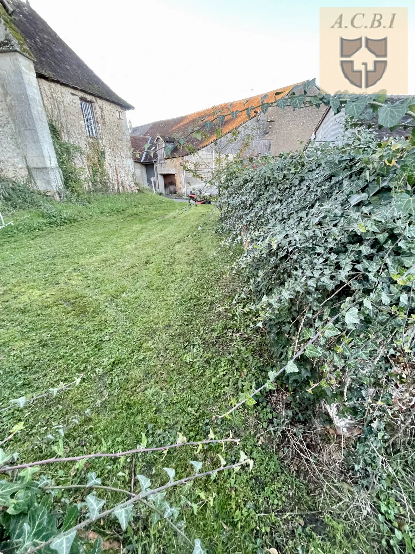 Maison à rénover à 15 minutes de Vendôme - Vue sur l'église 