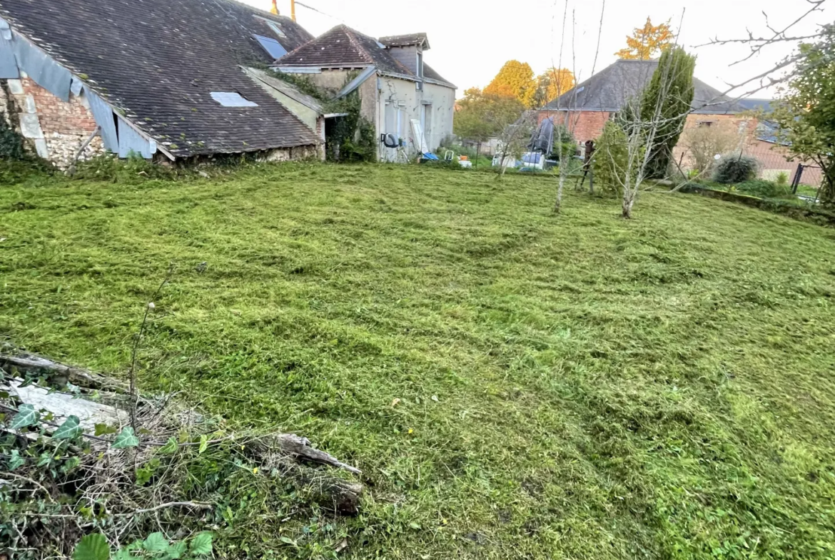 Maison à rénover à 15 minutes de Vendôme - Vue sur l'église 