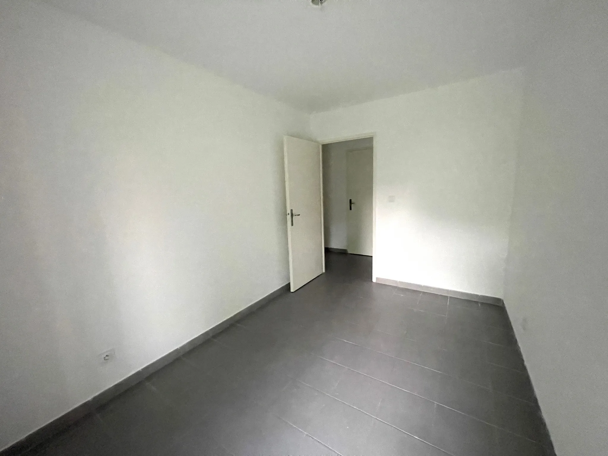 À vendre : Appartement T3 de 53,77 m² à Toulon Ouest 