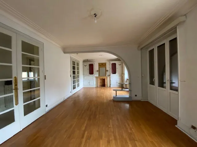 Bel appartement T6 à vendre à Belfort avec grande terrasse couverte 