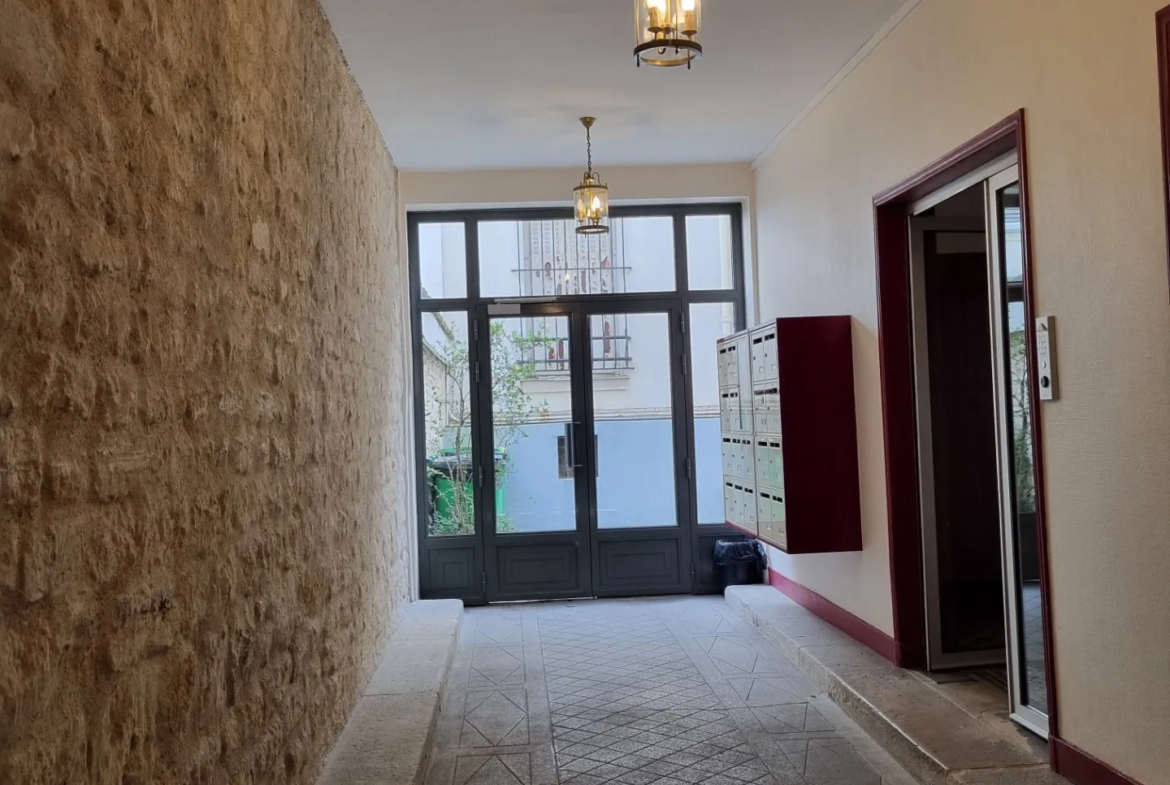 Charmant Studio à vendre à Paris 75014 - Idéal Investissement 