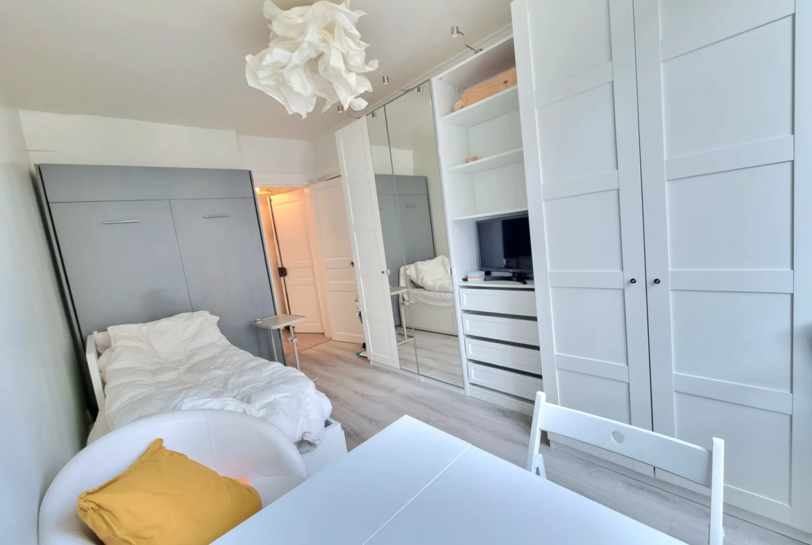 Charmant Studio à vendre à Paris 75014 - Idéal Investissement 