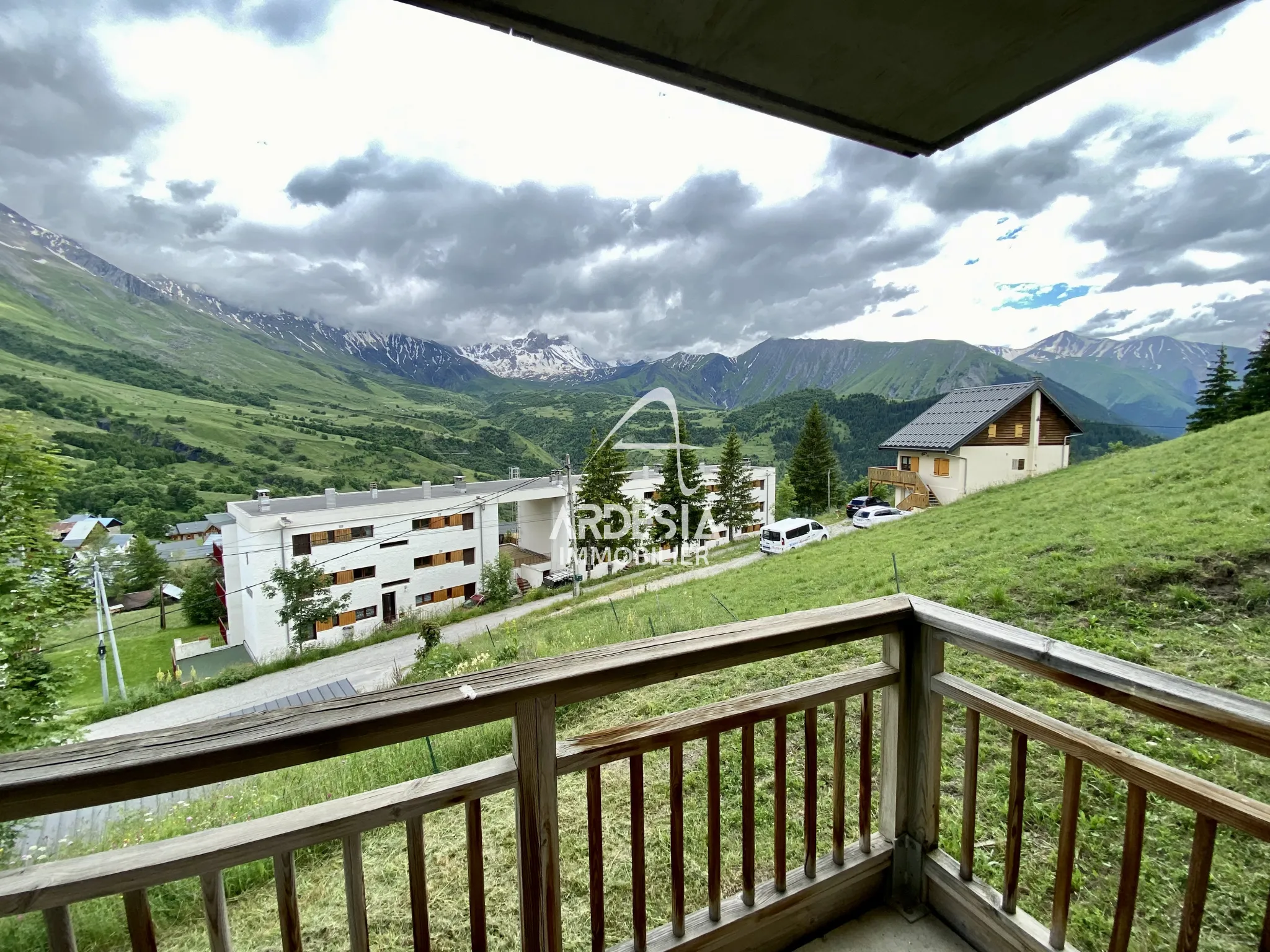 À vendre: Appartement T3 de 42 m² à Albiez-Montrond avec vue 