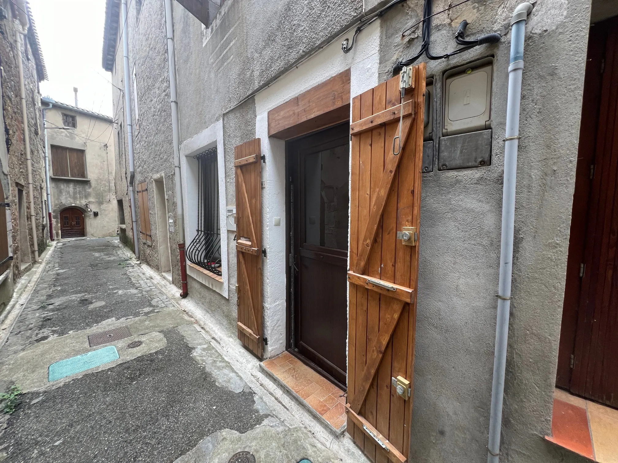 Maison de village avec cour à Rieux Minervois 