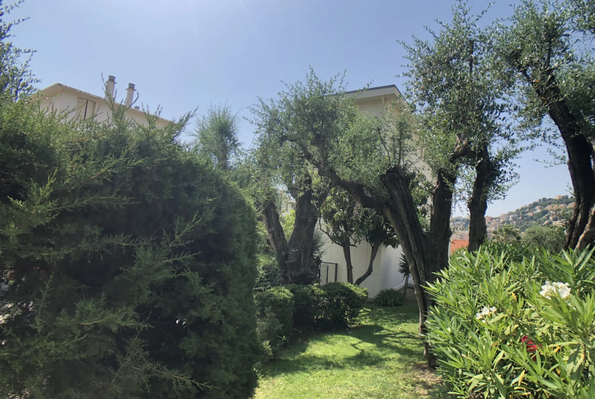 À vendre : Appartement 4 pièces Nice Nord, 70 m² avec balcons 