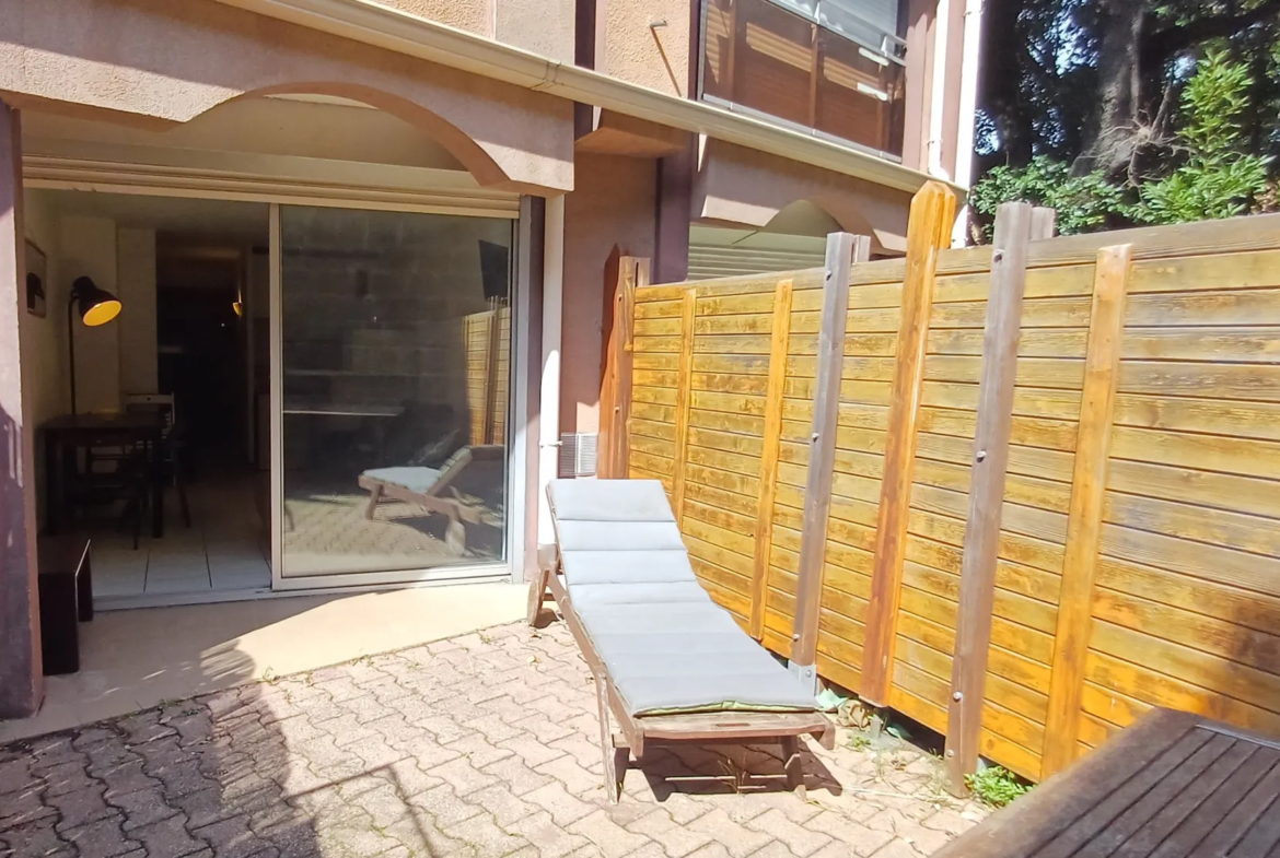 Studio avec grande terrasse à Théoule-sur-Mer 