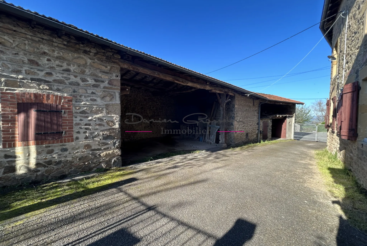 Maison d'habitation à Machezal de 135 m² avec Terrain et Dépendances 