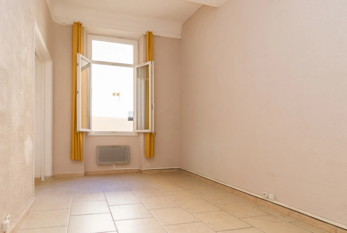 À vendre : Appartement T3 de 50 m² à Toulon en Zone Franche 