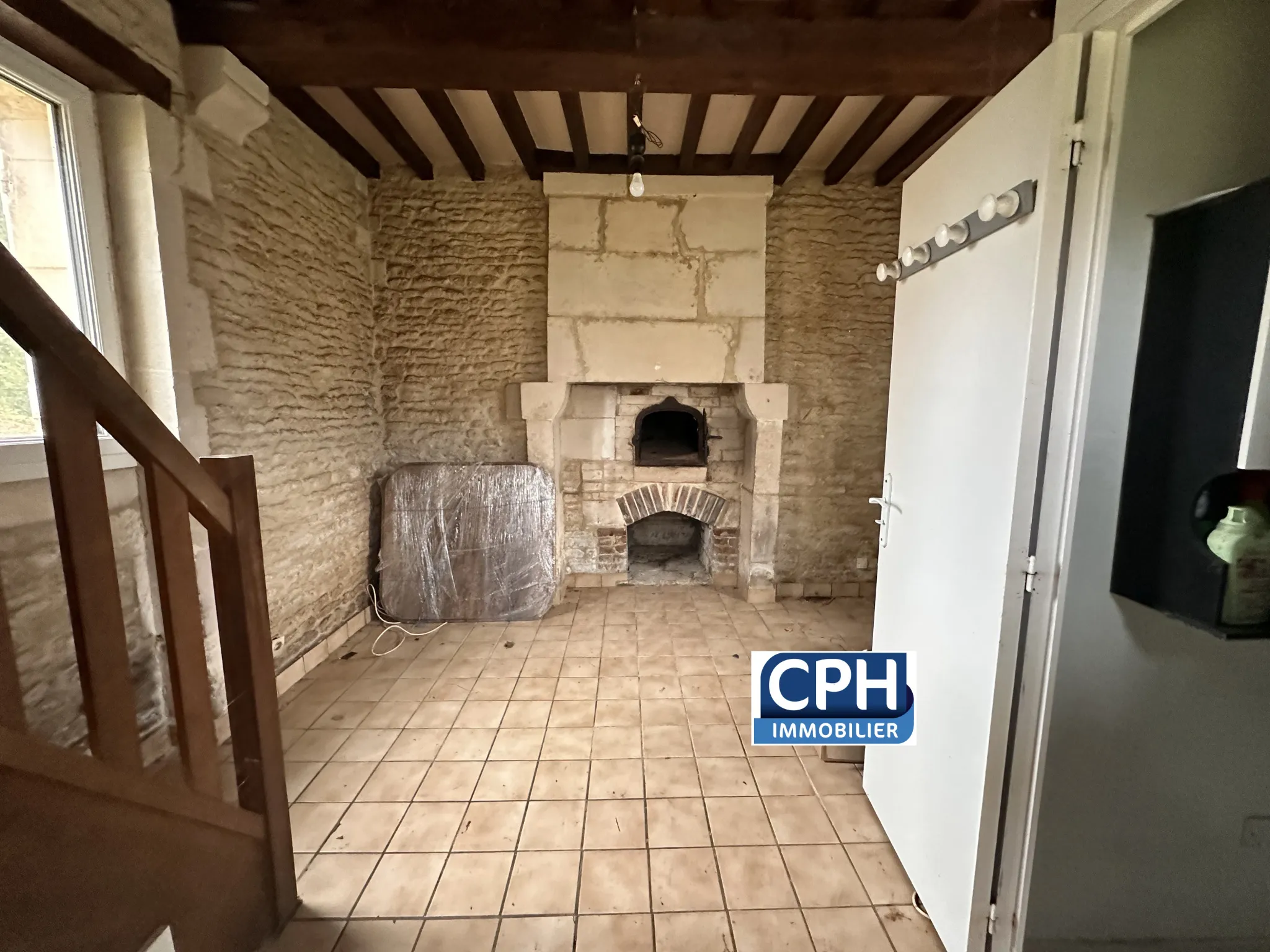 Terrain à bâtir avec petite maison à Rosel - 145 000 € 