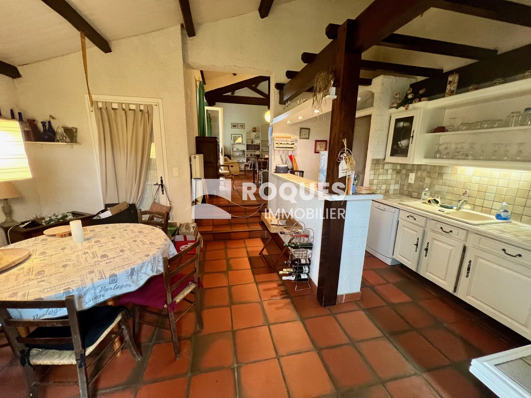 Maison de village à Pierrefiche du Larzac avec travaux à prévoir 