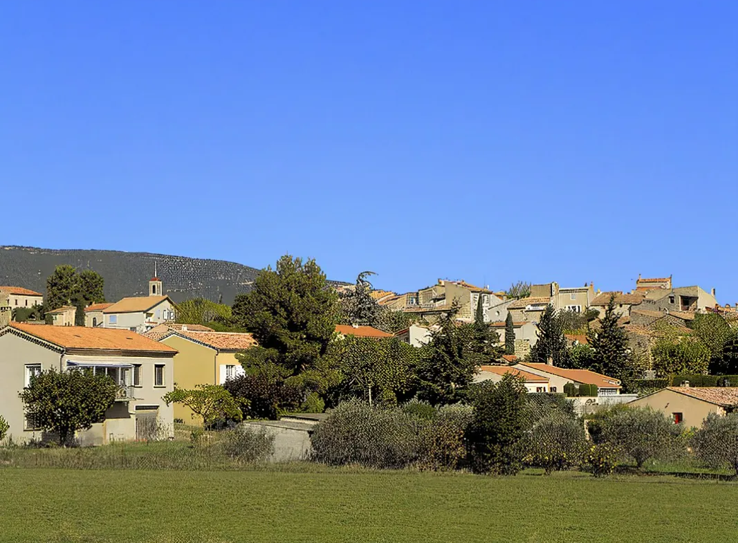 Terrain constructible à vendre sur La Motte d'Aigues 