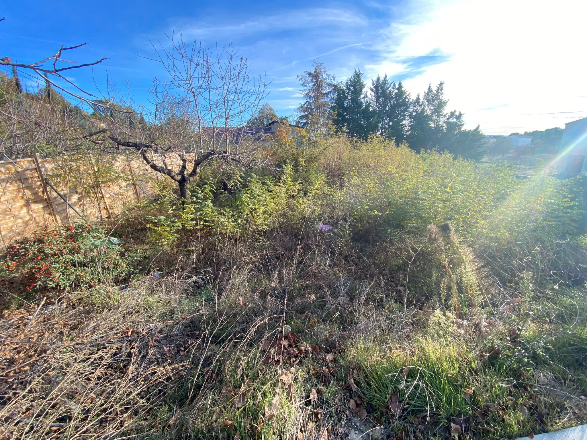 Terrain constructible à vendre sur La Motte d'Aigues 