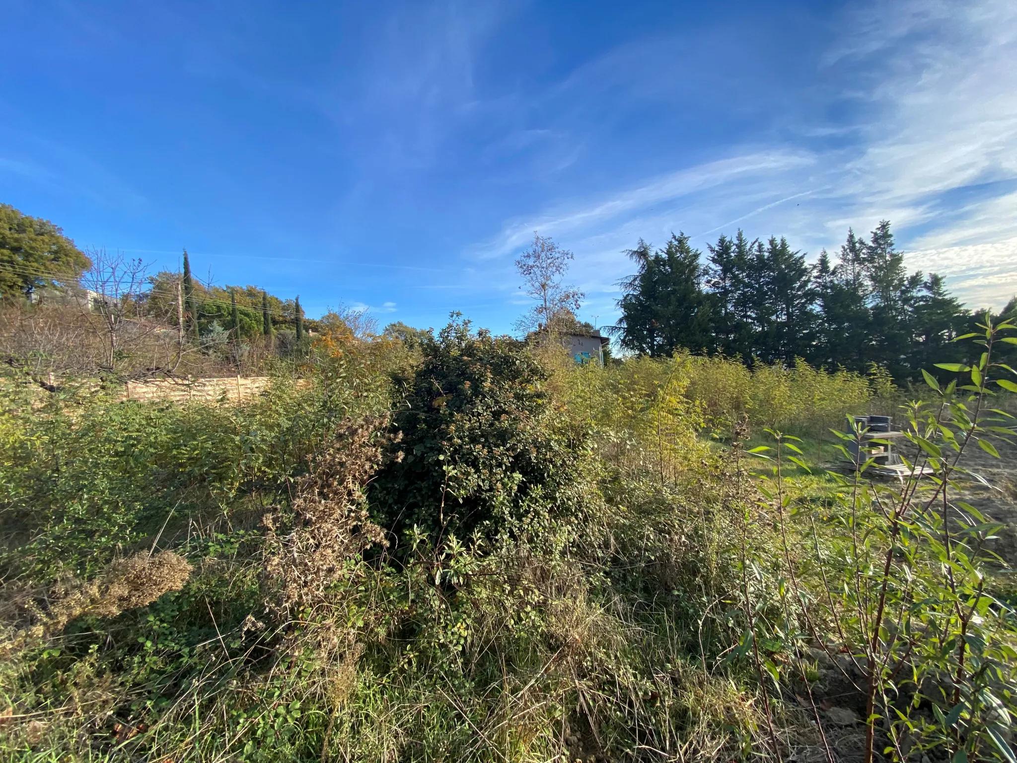 Terrain constructible à vendre sur La Motte d'Aigues 