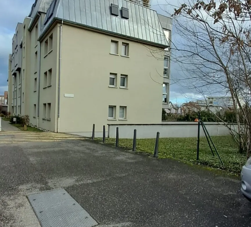 Appartement T3 cosy de 70,38 m² à Saint-Louis avec terrasse et jardin 