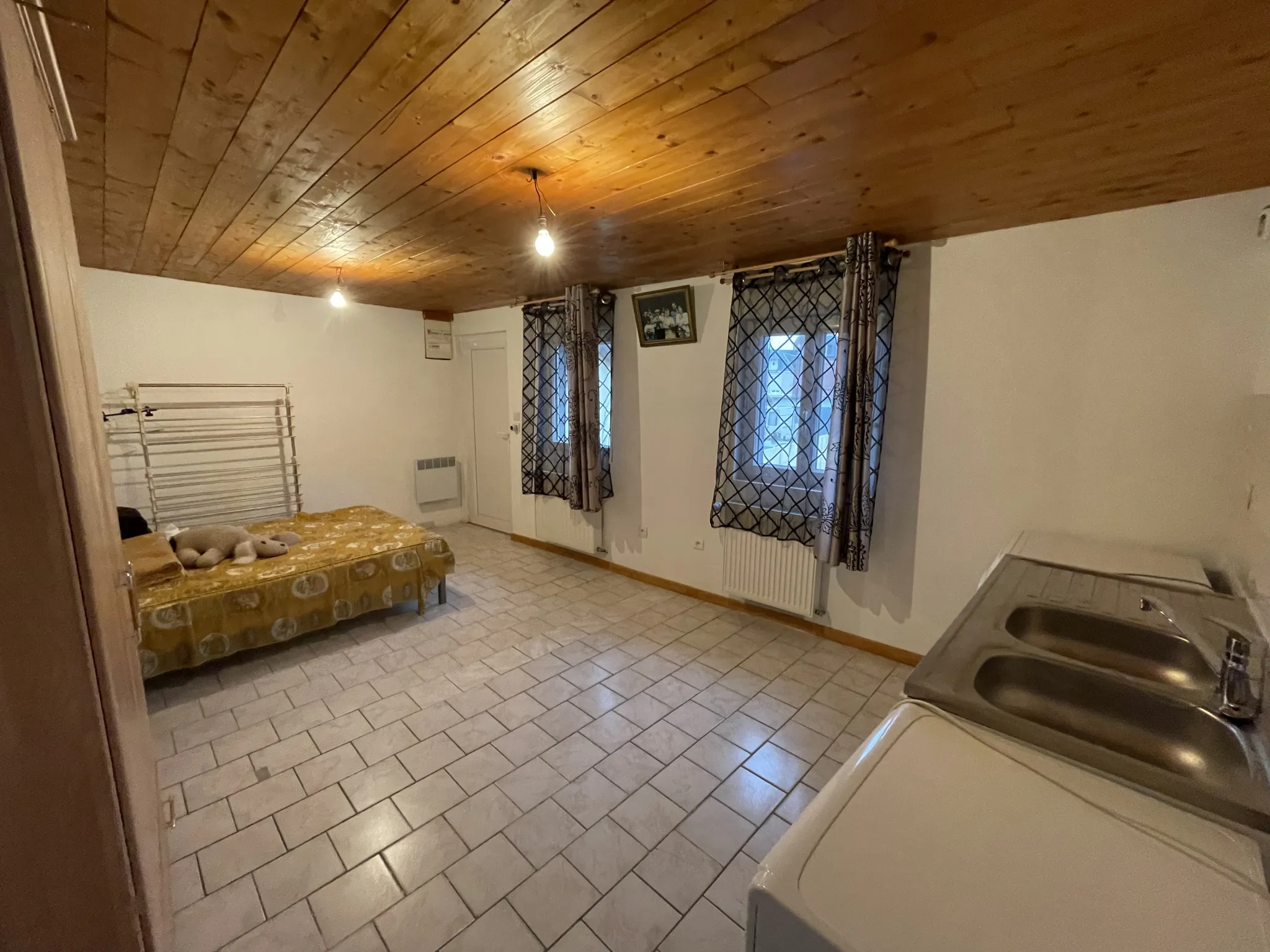 Maison de ville avec 6 box à vendre à Livarot - 175 m² 