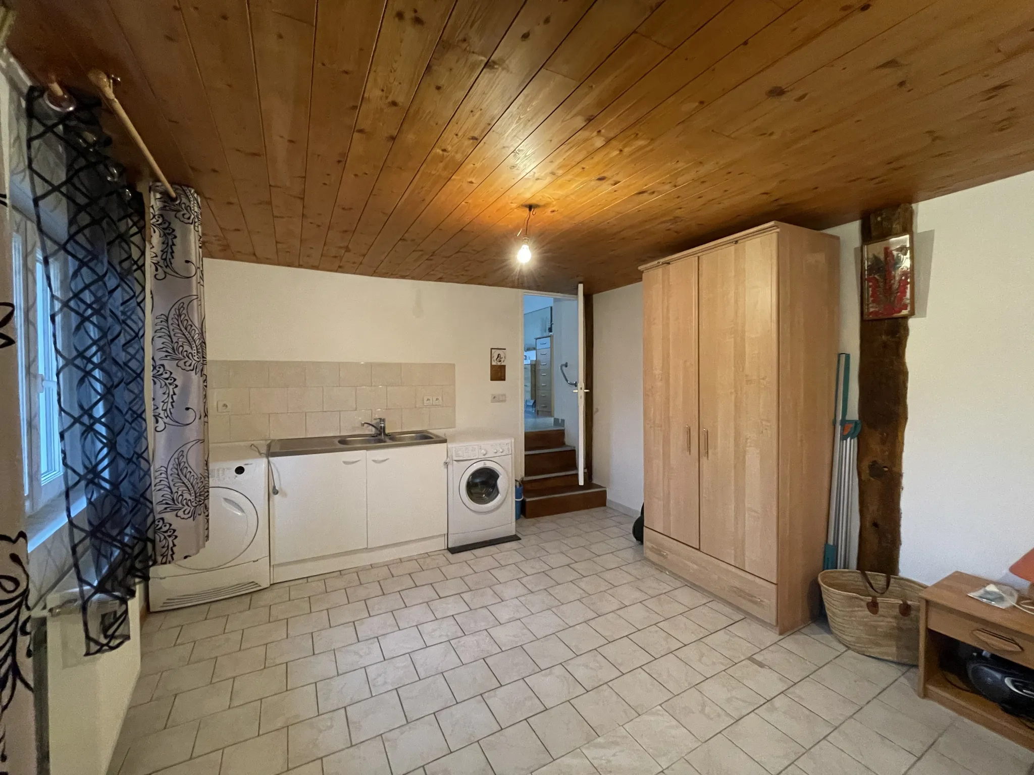 Maison de ville avec 6 box à vendre à Livarot - 175 m² 