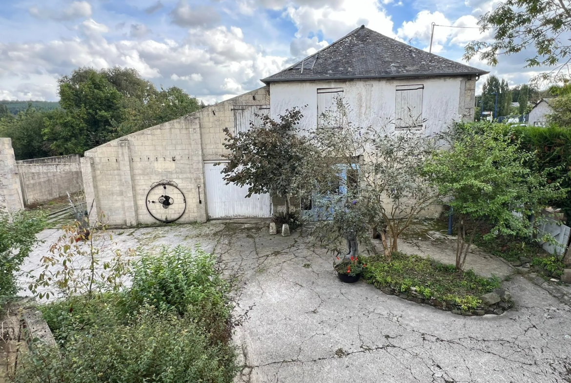 Maison en pierre de 135 m² à vendre à Pré-en-Pail 